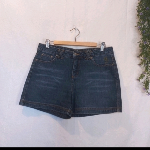 WEAR EVER CLOTHING by Faded Glory♡Ladies Shorts - Picture 2 of 7